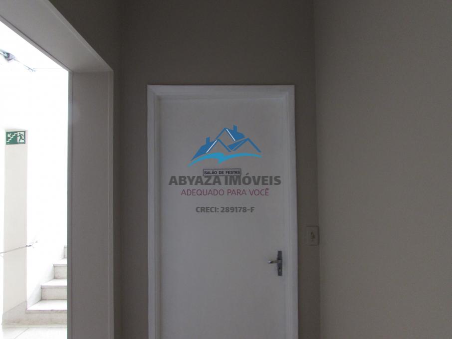 Apartamento à venda com 2 quartos, 74m² - Foto 11