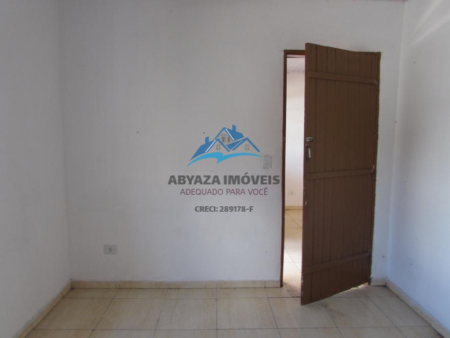 Casa à venda com 3 quartos, 220m² - Foto 9