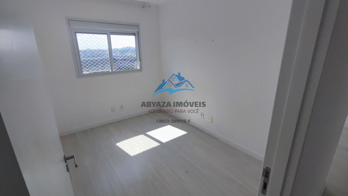 Apartamento à venda com 2 quartos, 60m² - Foto 19