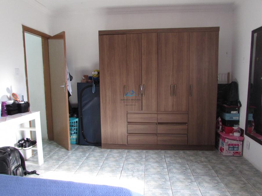 Casa à venda com 3 quartos, 200m² - Foto 12