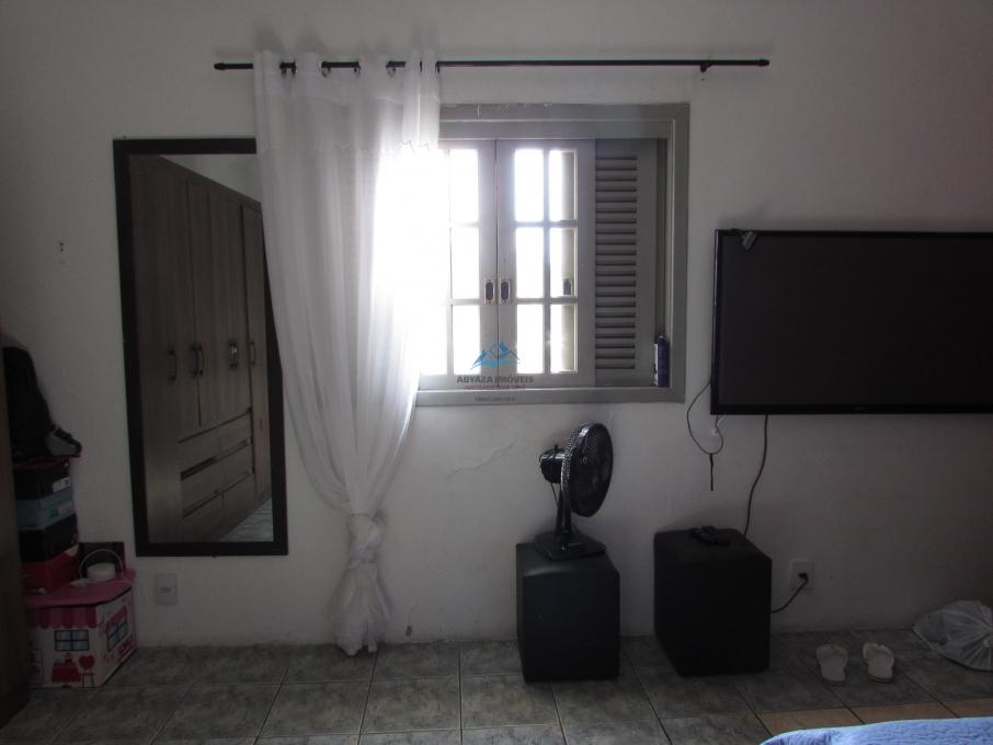Casa à venda com 3 quartos, 200m² - Foto 8