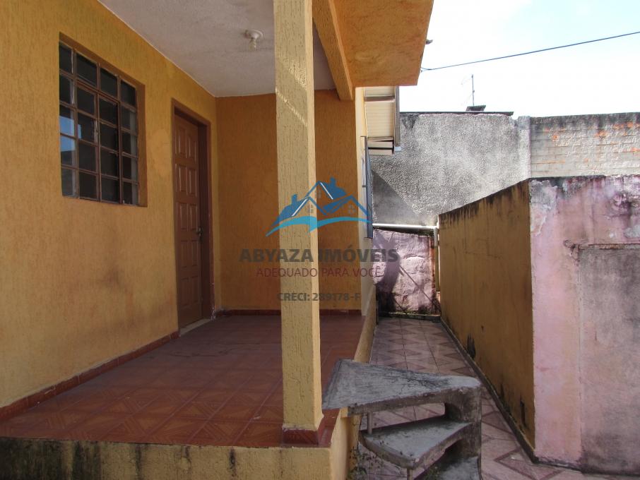 Casa à venda com 3 quartos, 220m² - Foto 4