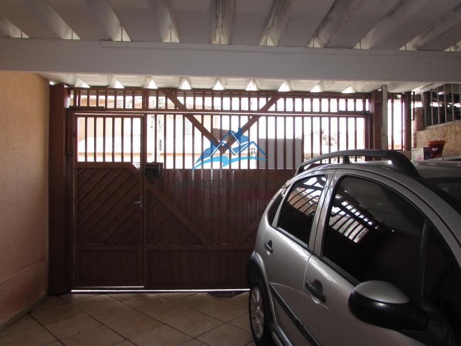 Casa à venda com 2 quartos, 95m² - Foto 2