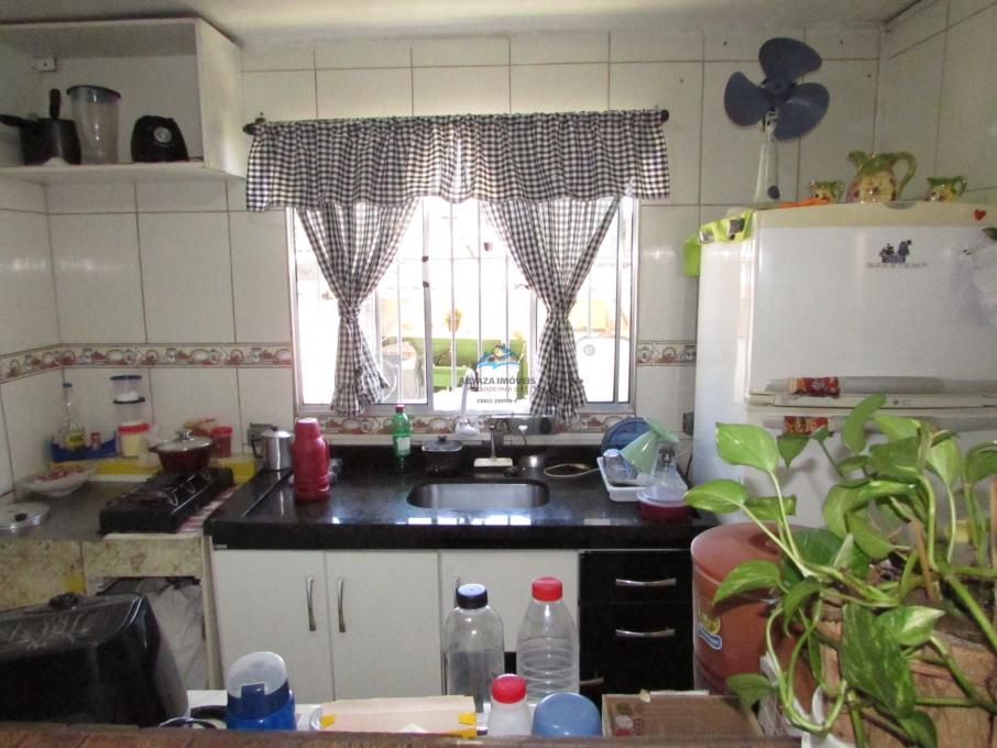 Casa à venda com 3 quartos, 200m² - Foto 19