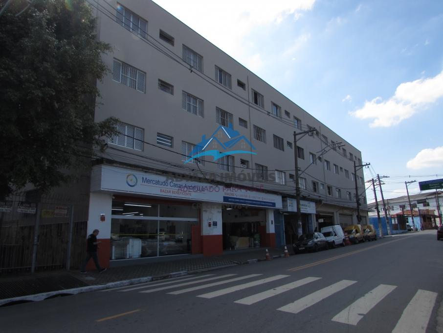 Apartamento à venda com 2 quartos, 74m² - Foto 1