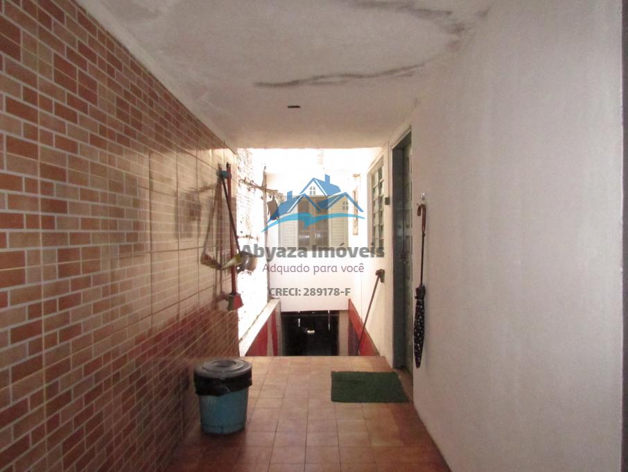 Casa à venda com 3 quartos, 150m² - Foto 2
