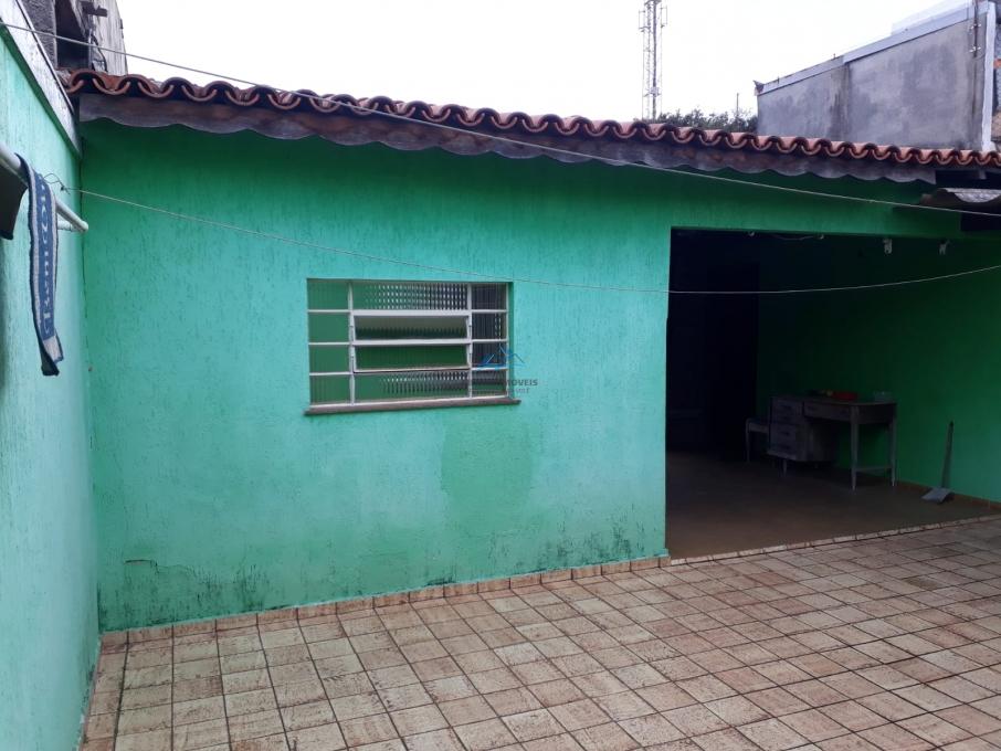 Casa à venda com 3 quartos, 600m² - Foto 7